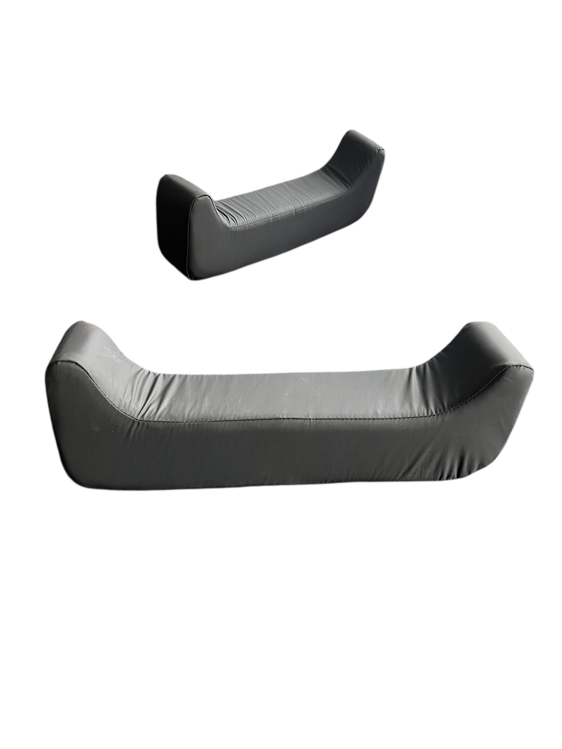 Foam knee support for recliner chairs