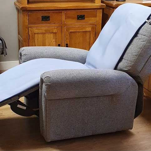 Chair Overlay Treat-Eezi (High Risk) Rise Recliner Chair Overlay – WS Medical (2004 ...
